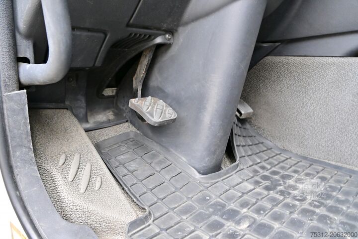 Šaldytuvas sunkvežimis Volvo FLL290 16t Thermo King T-800R LBW Luft Luft E5