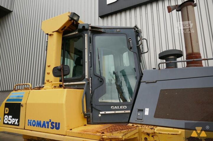 Dozer Komatsu D85PX-15EO