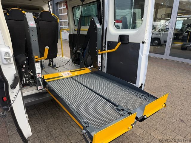 Минибус FIAT Ducato 9-Sitze L2H2 Behindertengerecht +Rampe