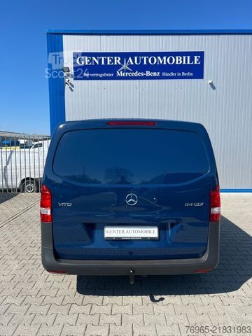 Dobozos furgon MERCEDES-BENZ Vito 114 LANG KLIMA TEMPOMAT SCHRÄNKE/REGALE AHK