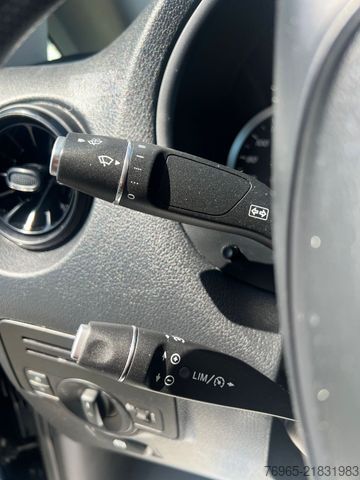 Umpikorja-auto MERCEDES-BENZ Vito 114 LANG KLIMA TEMPOMAT SCHRÄNKE/REGALE AHK