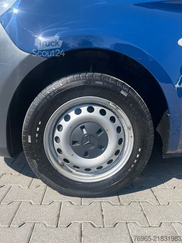 Umpikorja-auto MERCEDES-BENZ Vito 114 LANG KLIMA TEMPOMAT SCHRÄNKE/REGALE AHK