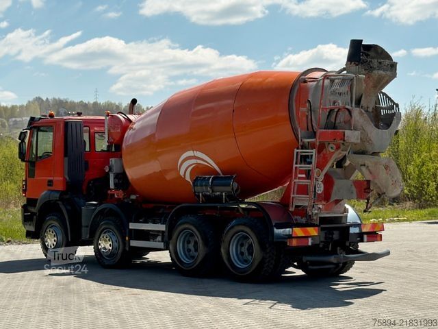 Caminhão betoneira IVECO TRAKKER 410 * Betonmischer  * 8x4 * TOPZUSTAND
