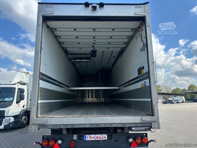 Standard SZM VOLVO FM 380 / Schmitz / 3 Kammer / Carrier ICELAND