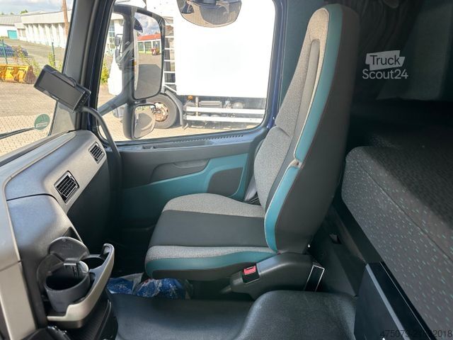 Standard SZM VOLVO FM 380 / Schmitz / 3 Kammer / Carrier ICELAND