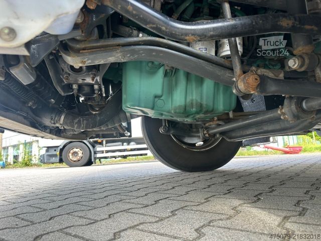 Standard SZM VOLVO FM 380 / Schmitz / 3 Kammer / Carrier ICELAND