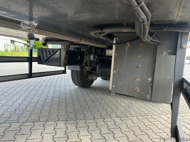 Semi-remorque frigorifique SCHMITZ CARGOBULL SCB 2 / Carrier ICELAND / Elektro / 3 x Kammer