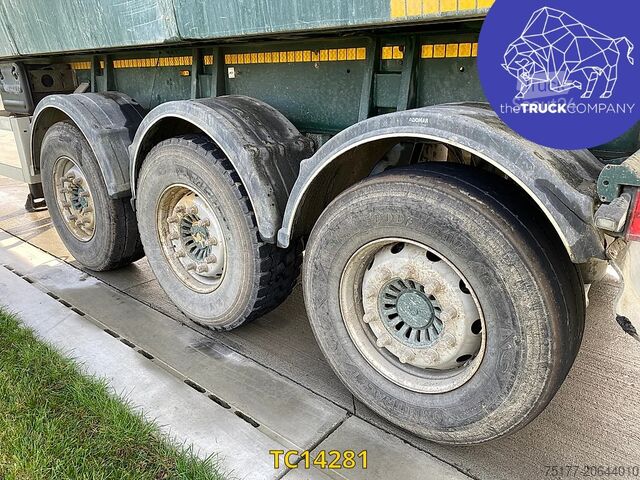 شاحنة قلابة MOL