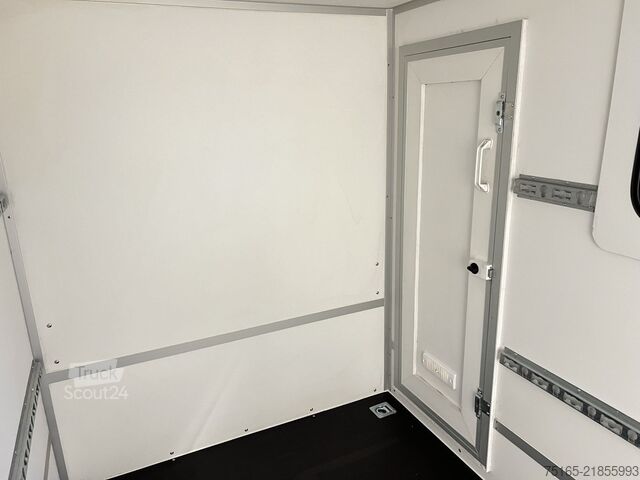 Kofferanhänger Blyss F2030HTD Rampe Tür 2 Fenster Kofferanhänger