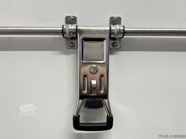 Kofferanhänger Blyss F2030HTD Rampe Tür 2 Fenster Kofferanhänger