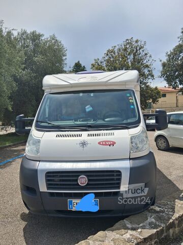 Yarı entegre karavan PLA SY69