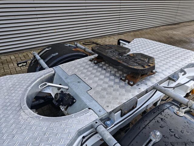 BE-SZM Mercedes-Benz Sprinter 519 CDI BE Tractor V6 + Freno Air LT 3.5
