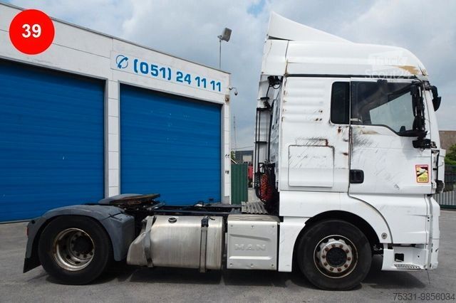 Tracteur routier standard MAN TGX 18 460 XLX cabine