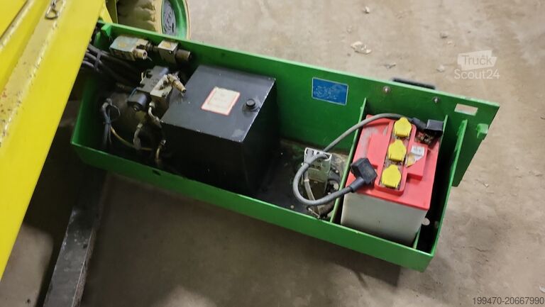 Ножничный подъемный стол Iteco IG 8089 (for parts only)