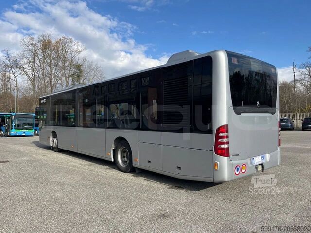 Şehir içi otobüsü Mercedes-Benz O 530