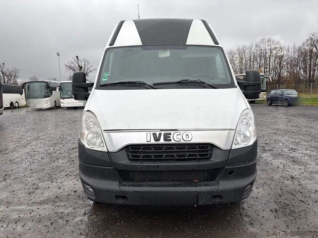Persontransport IVECO Daily