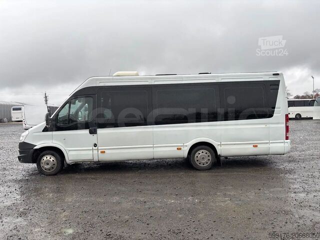 Persontransport IVECO Daily