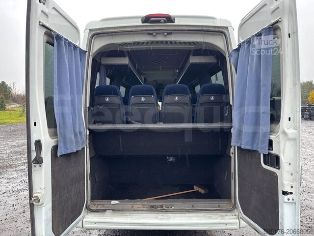 Persontransport IVECO Daily