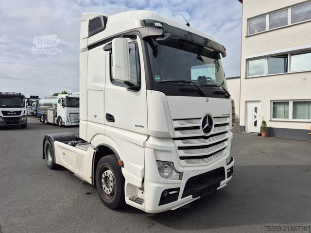 Štandardný ťahač Mercedes Benz Actros 1848 4x2