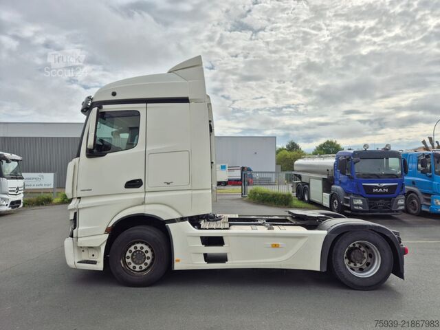 Štandardný ťahač Mercedes Benz Actros 1848 4x2