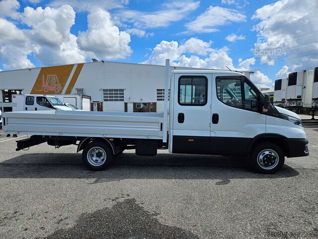 Camião de plataforma IVECO DAILY 35C16H3.0 DOPPIA CABINA