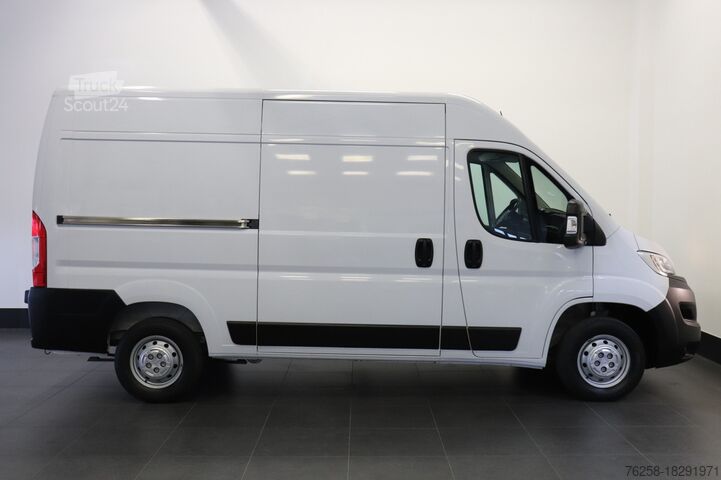 Jakeluauto Opel Movano 2.2D 120PK L2H2 EURO 6 - Airco - Cruise ...