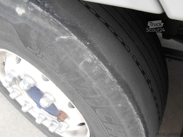 Standart yol çekici DAF XF 510