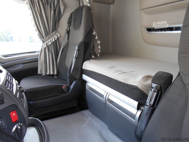 Standart yol çekici DAF XF 510