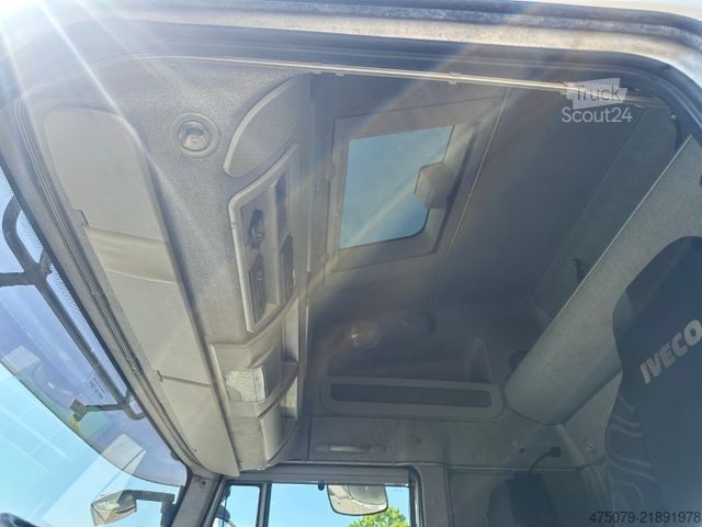 Vrachtwagen met bakwagen IVECO Euro Cargo ML120E280 / 1 x Liege