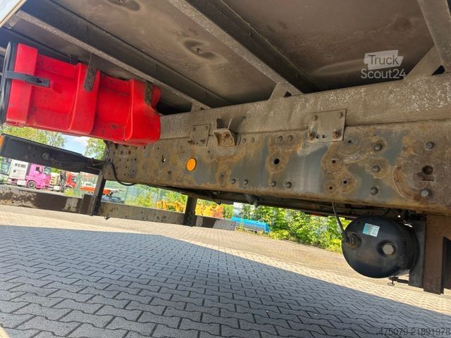 Vrachtwagen met bakwagen IVECO Euro Cargo ML120E280 / 1 x Liege