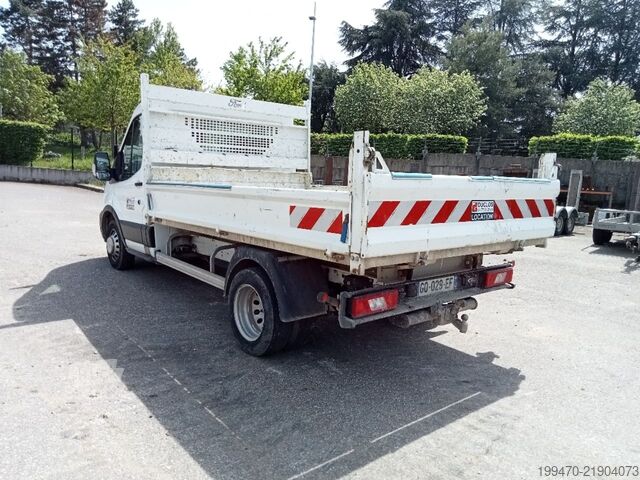 Vehicul comercial - basculant Ford Transit