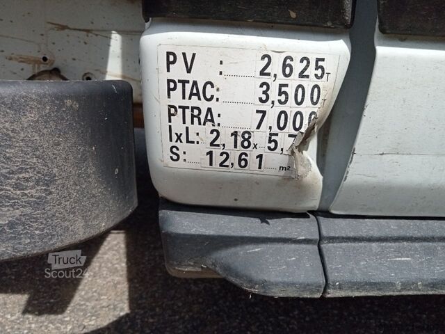 Vehicul comercial - basculant Ford Transit