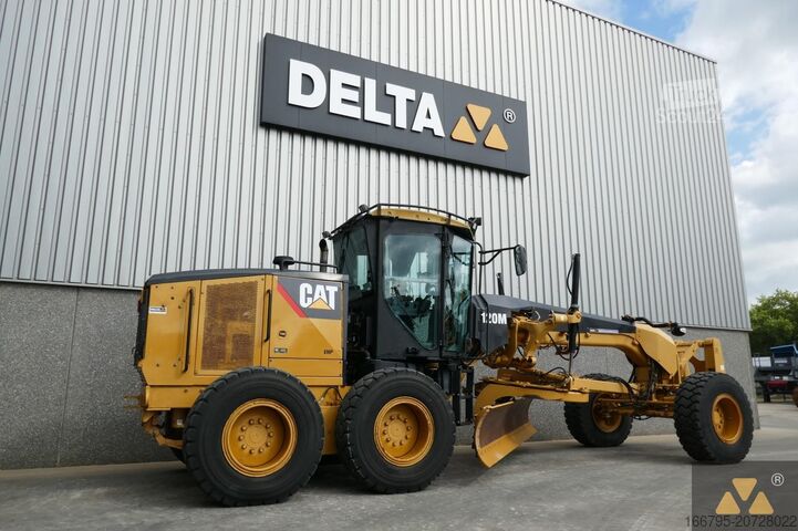Greideris Caterpillar 120M