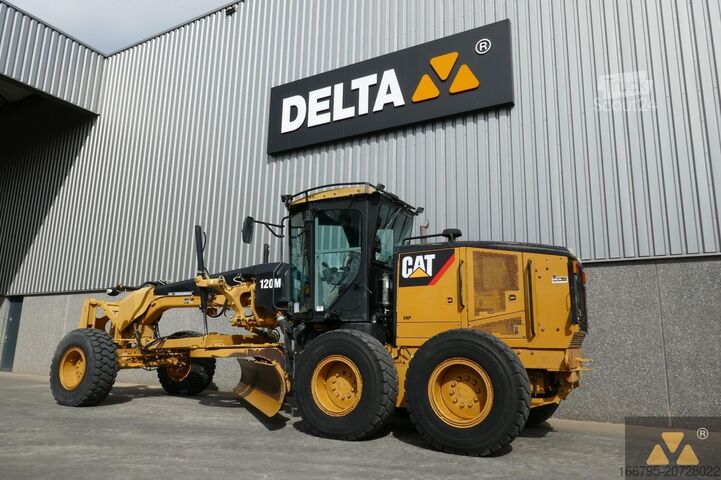 Greideris Caterpillar 120M