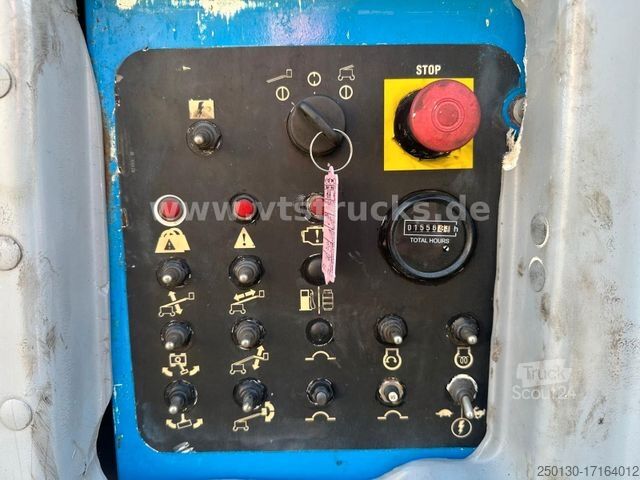 Робоча платформа GENIE S-65 4x4 Diesel Teleskopbühne Bj.2004