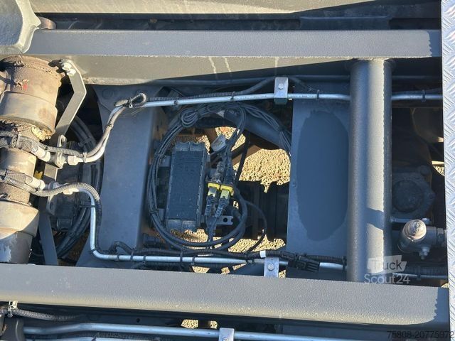 Āķa konteineru automašīna VOLVO FM420 6x4 Abroller Meiller RS21.65 AHK Lift