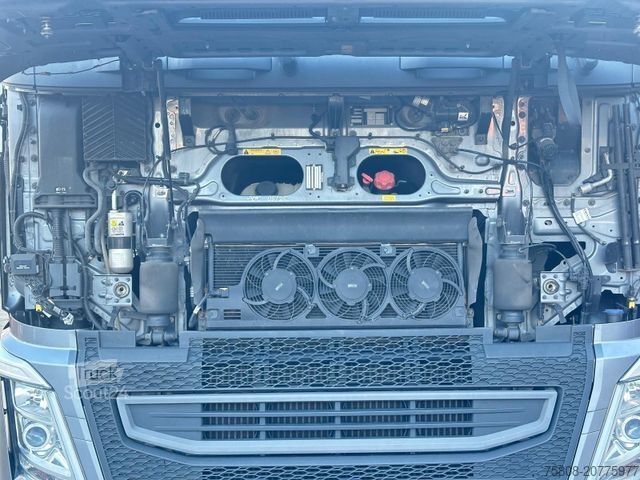 Standarta vilcējs VOLVO FH460 Globetrotter XL I Park ACC 2 Tanks Leder