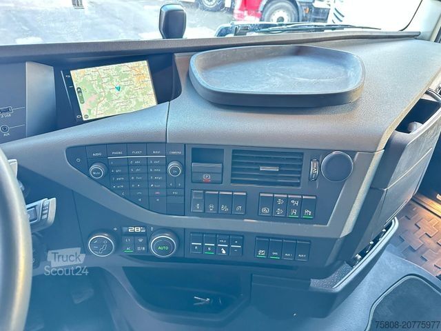 Standarta vilcējs VOLVO FH460 Globetrotter XL I Park ACC 2 Tanks Leder