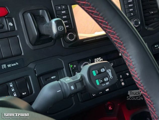 Camion frigorifique SCANIA G 560 NGS FULL AIR RETARDER ONLY 96.000 KM ISOLA