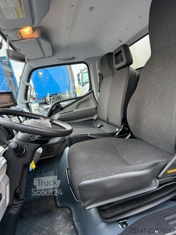 Izotermiczny van chłodnia FUSO 9C18 AMT TK600R LBW Seiten Türe