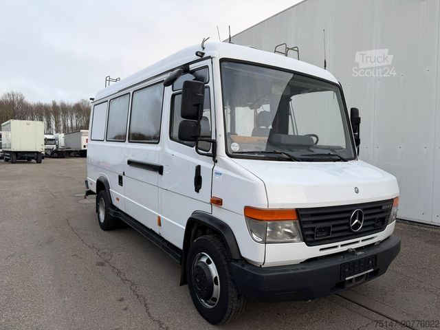 Мікроавтобус MERCEDES-BENZ 814 D Vario 10 Sitzer Mannschaftswagen Polizei