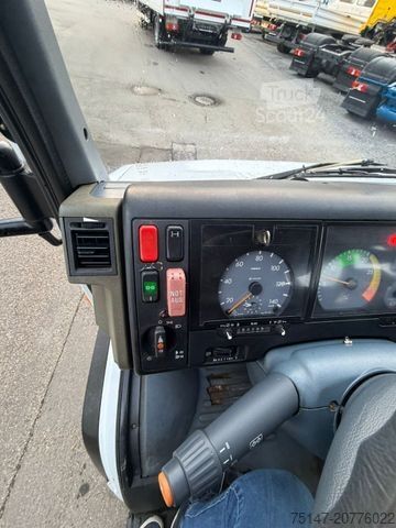 Мікроавтобус MERCEDES-BENZ 814 D Vario 10 Sitzer Mannschaftswagen Polizei