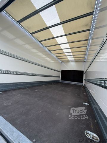 Fourgon tôlé FUSO Canter 7C18 3-Sitzer Klima Ladebordwand