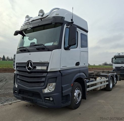 Camion porte-caisses amovibles MERCEDES-BENZ 2540 L Actros 6x2 Fahrschule 5-Sitzer Liftachse
