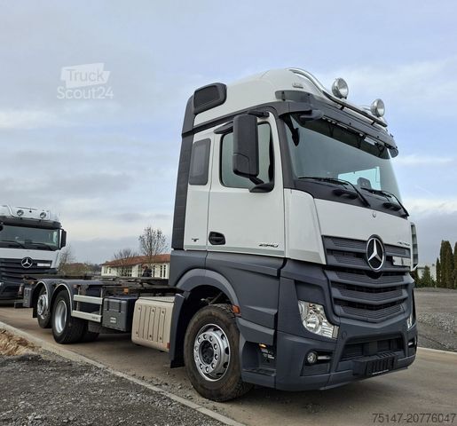 Camion porte-caisses amovibles MERCEDES-BENZ 2540 L Actros 6x2 Fahrschule 5-Sitzer Liftachse