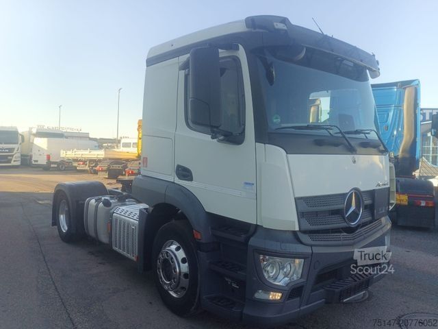 Camion de matières dangereuses MERCEDES-BENZ 1840 Actros ADR Klima