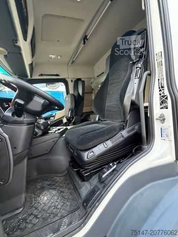 Camion de matières dangereuses MERCEDES-BENZ 1840 Actros ADR Klima