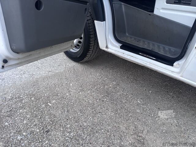 Kamper kombi VW Crafter 2.0 TDI DOKA PRITSCHE 7-SITZE