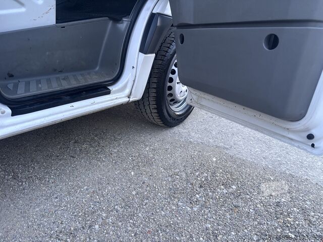 Kamper kombi VW Crafter 2.0 TDI DOKA PRITSCHE 7-SITZE