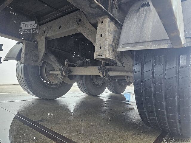 Sliding tarpaulins KOGEL S24